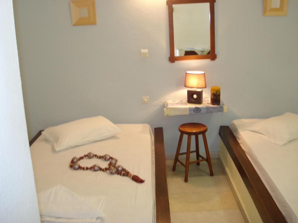 Naxos City Pension Lagoudera חדר תמונה